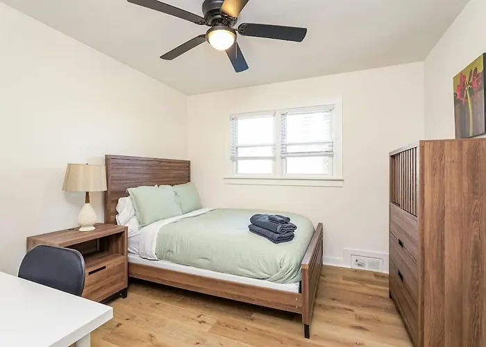 Queens Quarters! 6br 3b Near Atrium Health Wfu * Winston-Salem